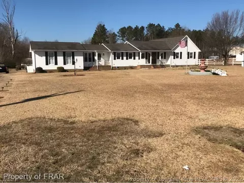 11519 Dunn Rd, Dunn, NC 28334 photo 1