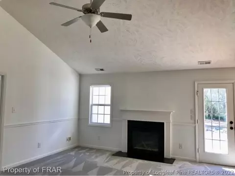 66 Williams Creek Dr, Erwin, NC 28339 photo 2