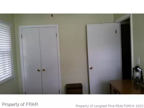 110 Pine St, Dunn, NC 28334 photo 11
