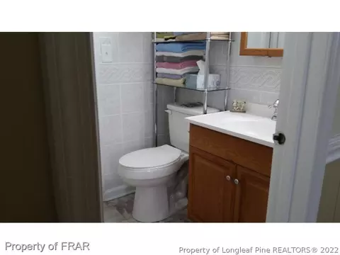 110 Pine St, Dunn, NC 28334 photo 6