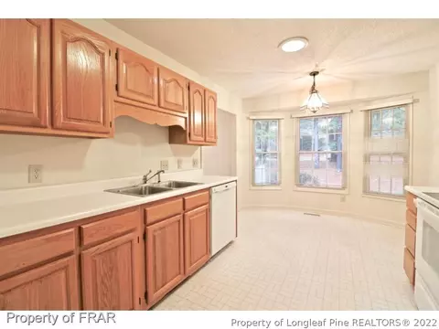 10 Chestnut Ln, Pinehurst, NC 28374 photo 3
