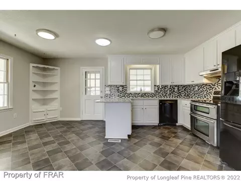 103 Celeste Cir, Erwin, NC 28339 photo 7