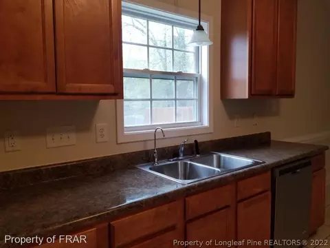 176 Oakmont Dr, Raeford, NC 28376 photo 8