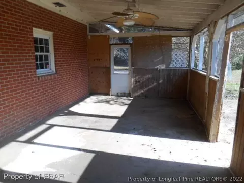 233 Francis Dr, Dunn, NC 28334 photo 4