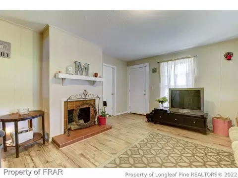 204 N 17th St, Erwin, NC 28339 photo 5