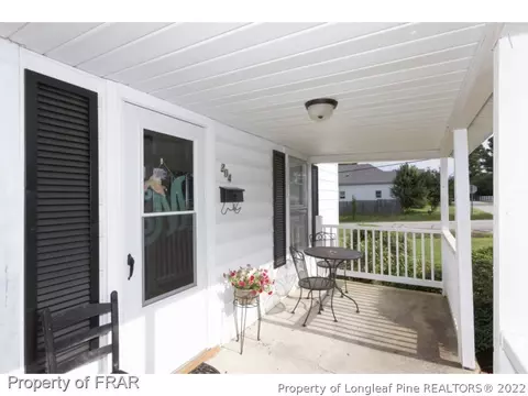 204 N 17th St, Erwin, NC 28339 photo 4