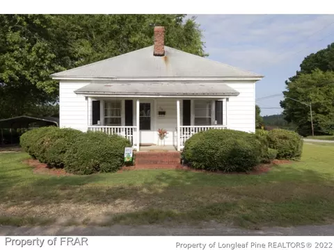 204 N 17th St, Erwin, NC 28339 photo 1