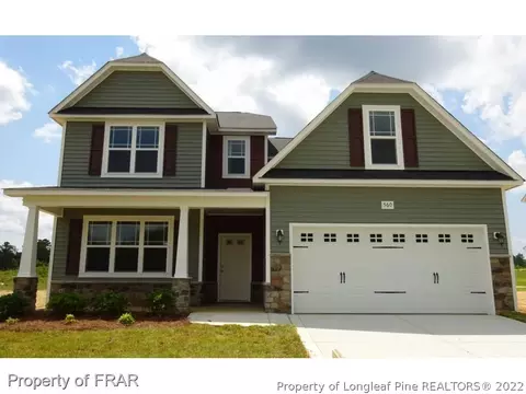 560 Angel Oak Dr, Bunnlevel, NC 28323 photo 1