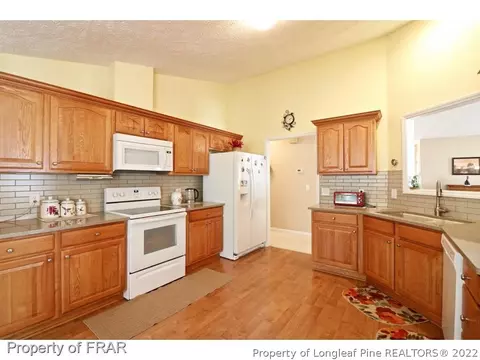 150 Spring Lake Dr, Pinehurst, NC 28374 photo 3