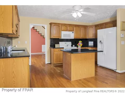 652 Stone Cross Dr, Spring Lake, NC 28390 photo 10