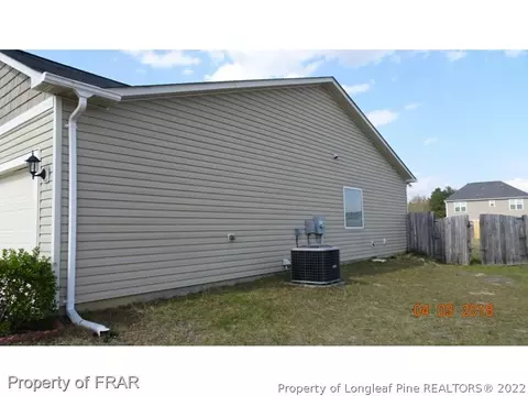 623 Broad Dr, Raeford, NC 28376 photo 3