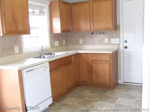 65 Valley Oak Dr, Bunnlevel, NC 28323 photo 4