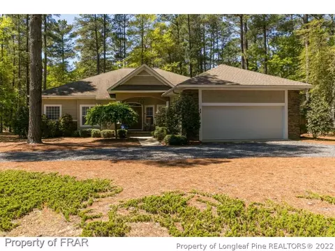 85 Westchester Cir, Pinehurst, NC 28374 photo 1