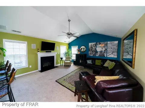 20 Bluebonnet Oak Ct, Bunnlevel, NC 28323 photo 2