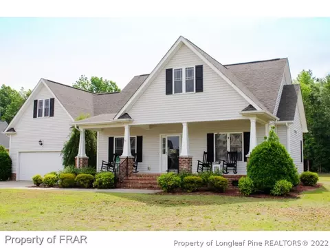 144 Pinecroft Dr, Dunn, NC 28334 photo 1