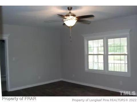 1002 Butler Dr, Erwin, NC 28339 photo 4