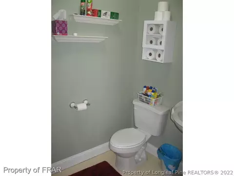 390 Windover Dr, Raeford, NC 28376 photo 9