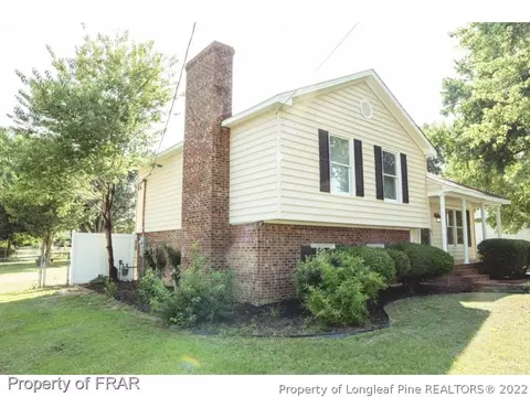 103 Rose Cir, Dunn, NC 28334 photo 9