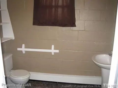 1125 Friendly Rd, Dunn, NC 28334 photo 9