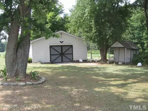 1125 Friendly Rd, Dunn, NC 28334 photo 13