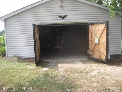 1125 Friendly Rd, Dunn, NC 28334 photo 17