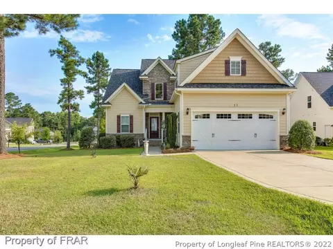 11 Shellnut Cir, Spring Lake, NC 28390 photo 2