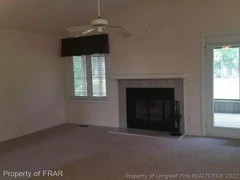 652 Cedar Pt, Vass, NC 28394 photo 4