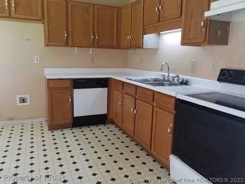 200 Riverwind Dr, Spring Lake, NC 28390 photo 5