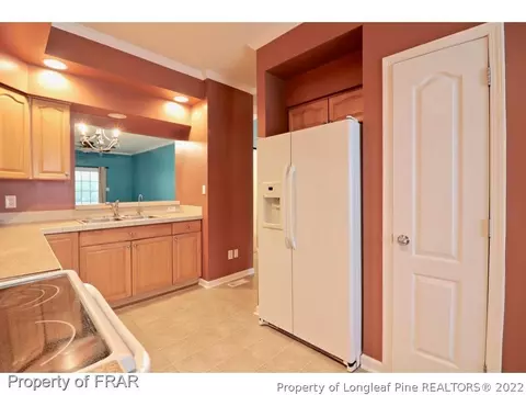 560 Bald Eagle Dr, Vass, NC 28394 photo 4
