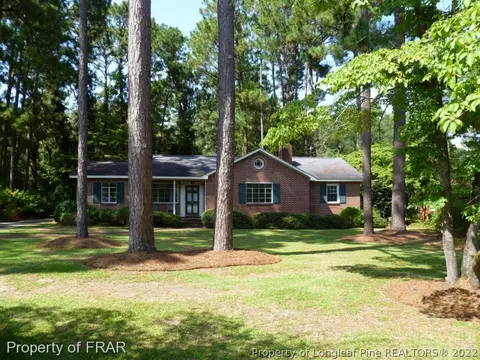 831 E Prospect Ave, Raeford, NC 28376 photo 1