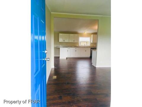 7692 Smithfield Rd, Godwin, NC 28344 photo 4