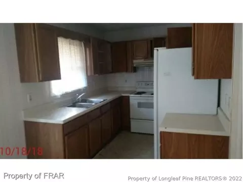 200 E Charles Ave, Pinebluff, NC 28373 photo 3