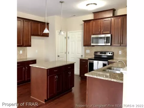 194 Watchmen Ln, Cameron, NC 28326 photo 2
