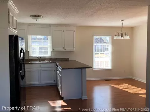 100 Rose Cir, Dunn, NC 28334 photo 7