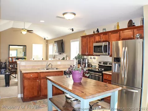 340 Valley Oak Dr, Bunnlevel, NC 28323 photo 6
