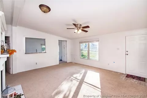 61 E Tryon Ct, Spring Lake, NC 28390 photo 8