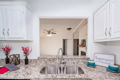 61 E Tryon Ct, Spring Lake, NC 28390 photo 12