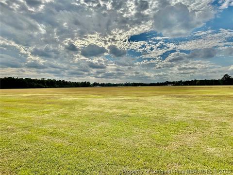 748 Hollow Bridge Rd, Autryville, NC 28318