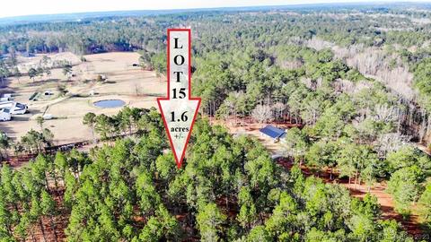 15 Riverway Lane, West End, NC 27376