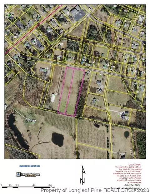 E Poplar Street, Bladenboro, NC 28320