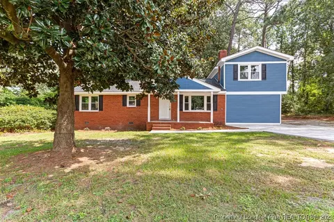 2857 Little Dr, Fayetteville, NC 28314