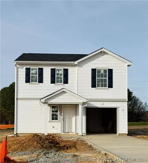 17 Mary Raymond St, Dunn, NC 28334