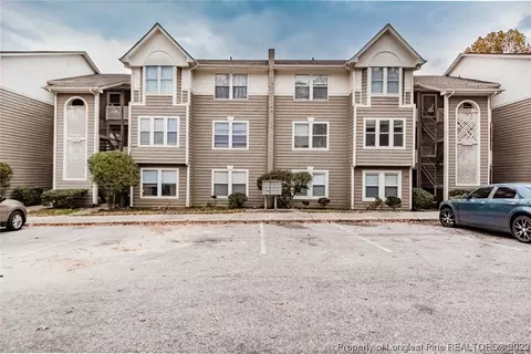 6780 Willowbrook Dr #8, Fayetteville, NC 28314