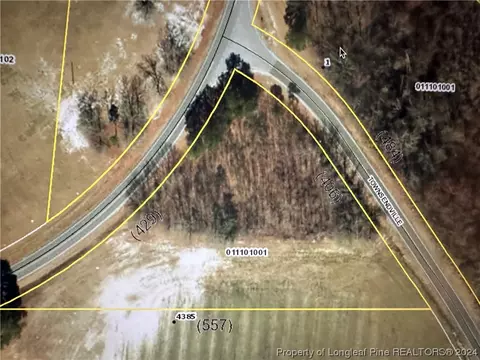 3 Midway Road, Maxton, NC 28364