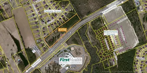 6415 Fayetteville Rd, Raeford, NC 28376