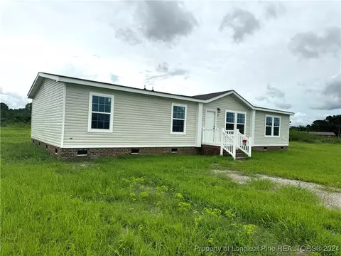 92 Ajax Dr, Saint Pauls, NC 28384