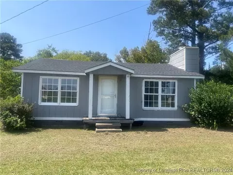 214 218 Carol St, Stedman, NC 28391