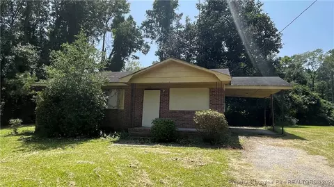 6055 Louise St, Fayetteville, NC 28314
