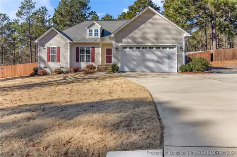610 Seymour St, Aberdeen, NC 28315