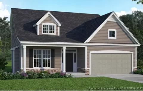 319 Pinnacle Ct, Raeford, NC 28376